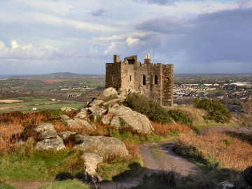 Carn Brea Castle