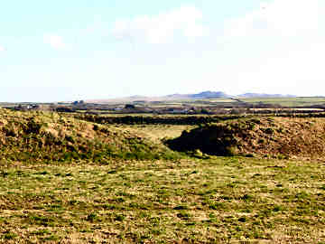 Lanteglos-by-Camelford - Castle Goff and St. Julitta's Well