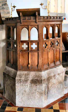 Helland, St. Helena's Church — photograph 2